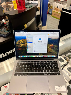 Apple MacBook Air 2018 i5 256GB Pre-Owned