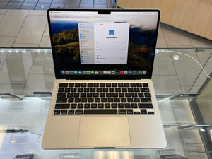 Apple Macbook Air 2022 M2 Pre-owned