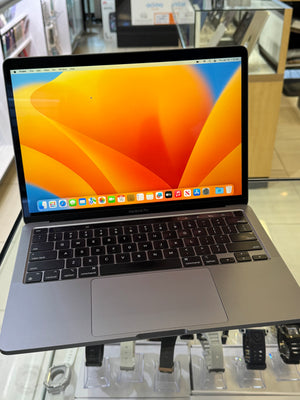 MACBOOK PRO 13 M2 8GB 256GB Pre-owned