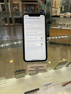 iPhone 11 64GB AT&T Pre-owned